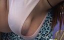 Pregnant and Horny: Tesuda grávida gata com grandes mamas recebe sua buceta peluda...