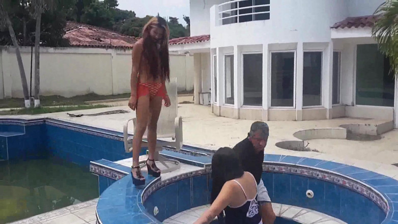 Foot Girls: Sadistické hry princezny Isabelly
