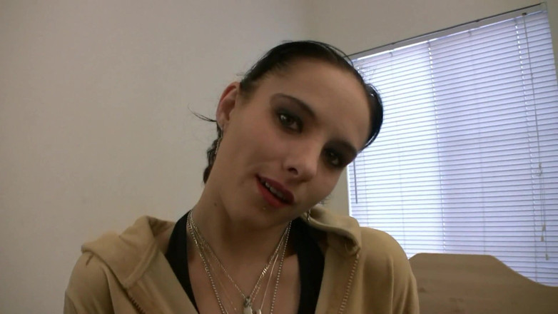TeenXXX Stories: Bridgette Powell gives a blowjob for the first time