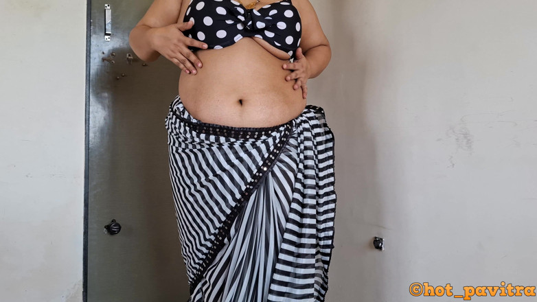 Hot Pavitra: 내 자지를 빠는 18세 소녀