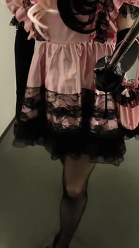 Sissy Crossdresser Spacery na wysokich obcasach i