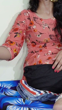 Desi żona oszukała męża i została ostro wyruchana przez swojego byłego chłopaka (hindi audio)