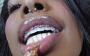 Solo Austria: Чорношкіра дівчина, фетиш з брекетами по зубах!
