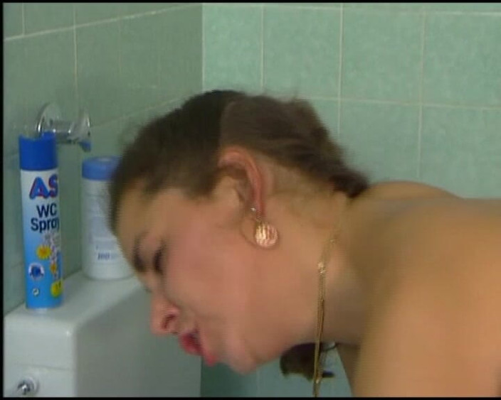 Porno kino: These Are Pee Session with German Ladies Who Are Here...