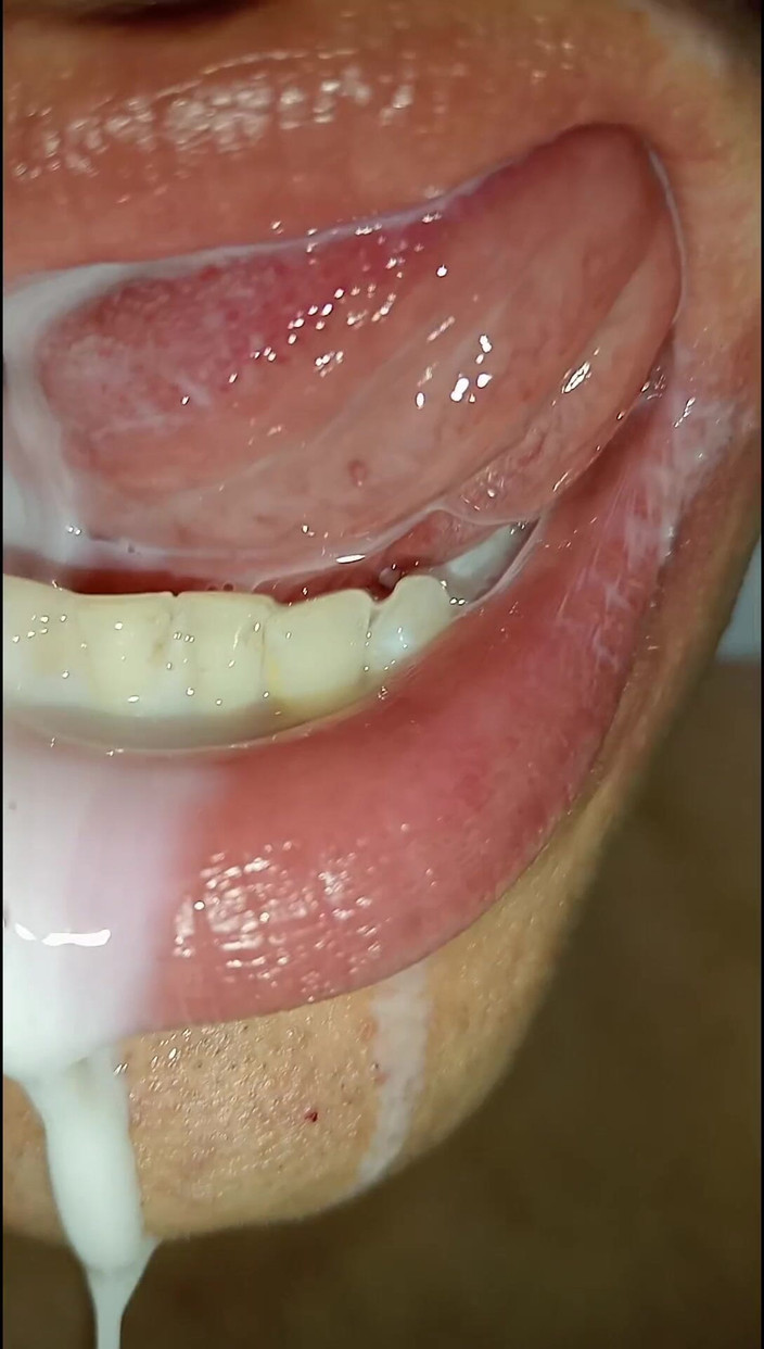 Rey rey: Я люблю сперму в рот