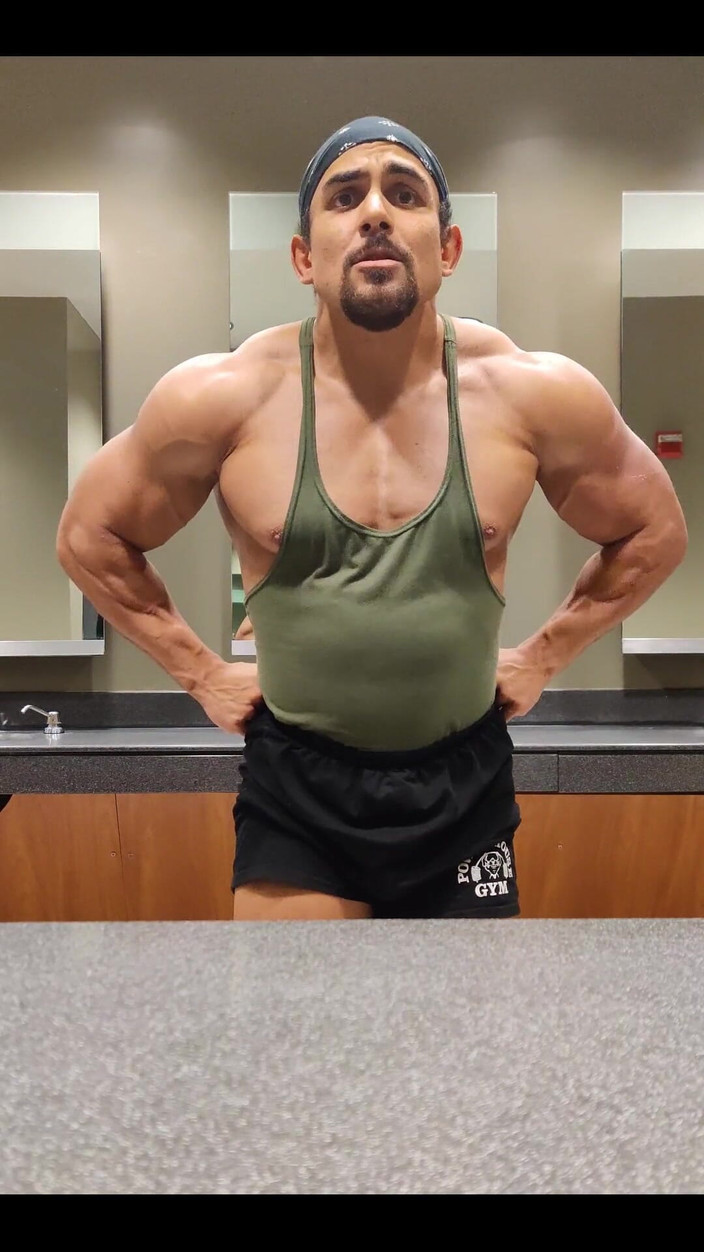 Benji Bastian: Solo uno de los innumerables videos que tengo.