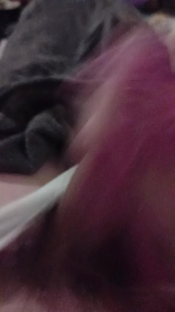 Cuminpanties22: Súper gruesa corrida en mis amigos linda braga rosa