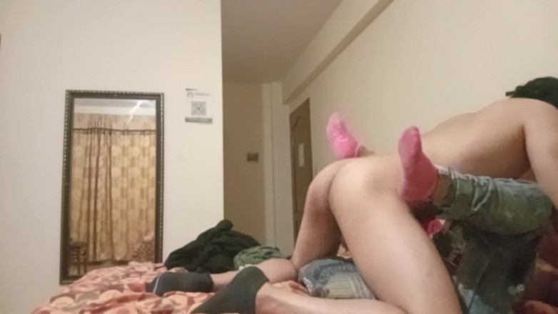 Moo DBOXXX: Cum să faci dragoste cu soacra ta în timp ce soțul...