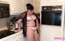 Kennston Entertainment: Транссексуал товстушки на кухні