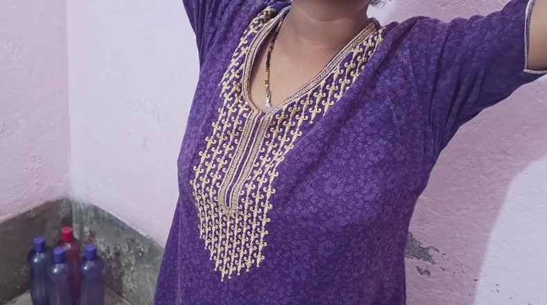 Sumaj: Indian Sexy Housewife Cheating Husband Fucking