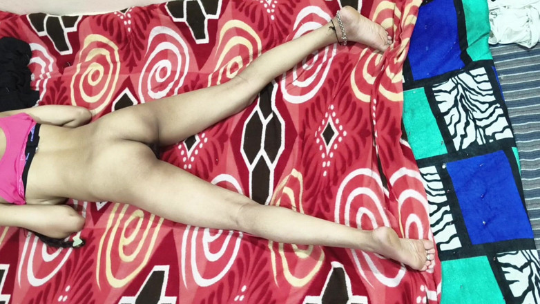 Priyarani studio: Girlfriend ko prima volta godi banakar jamkar choda
