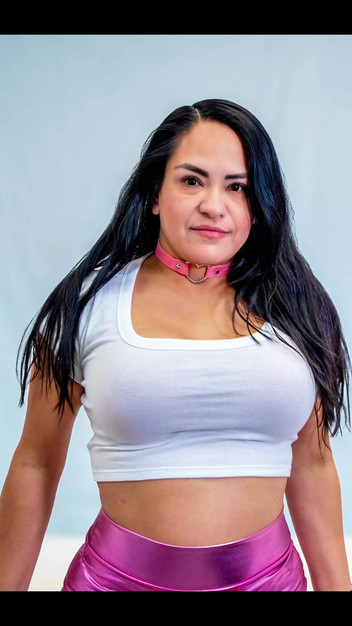 Lisa X Lopez: Ini Lisa Show, Semua orang!