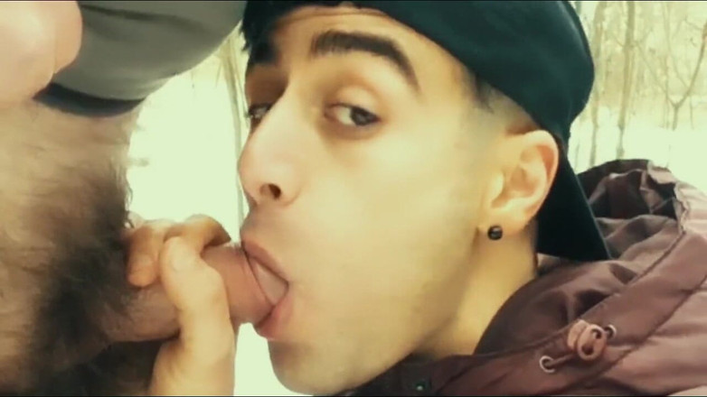 Idmir Sugary: Arab menghisap batang saya dan meludahkan air mani tua saya