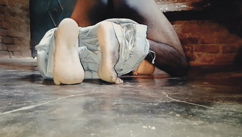 Deshi girl 9: Kouření indické deshi Cupple_hot blue film