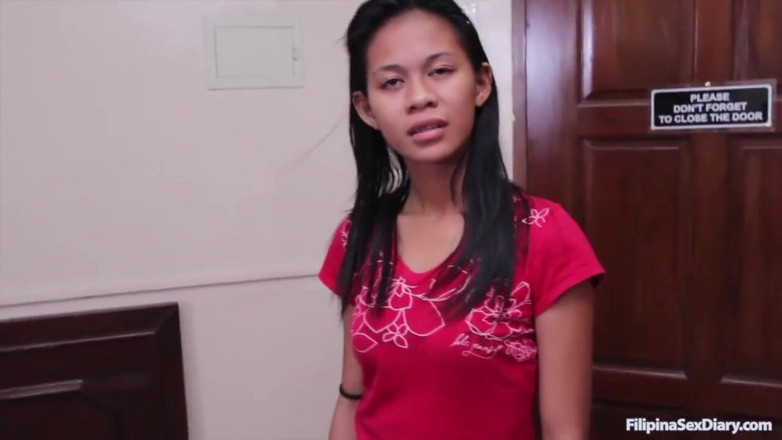 Sex Diary: Petite filipina cheia de porra cremosa e grossa