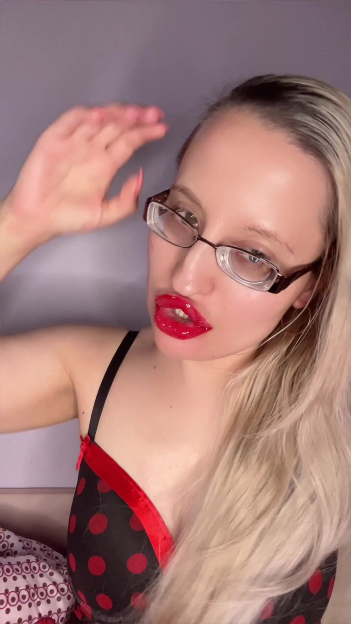 FinDom Goaldigger: I Am Your Trouble!