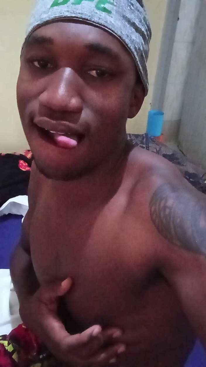 Young big cock: Cazzo succoso africano