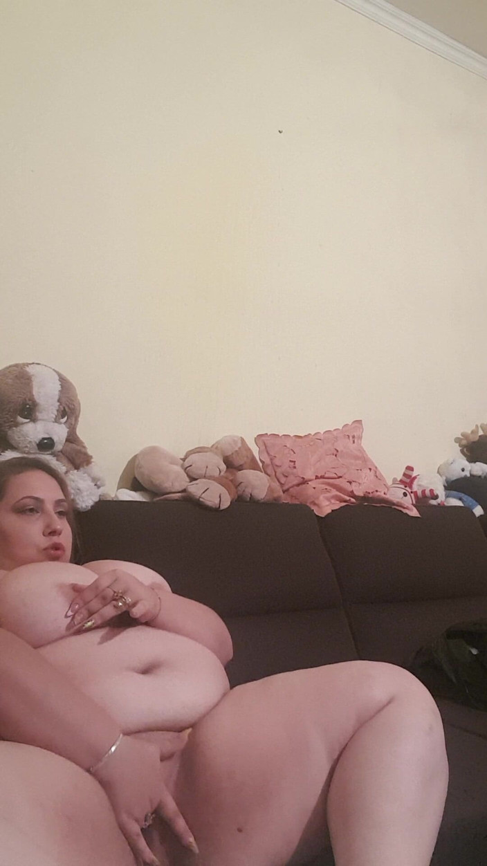 LoraBbw: Mírame chorrear al porno