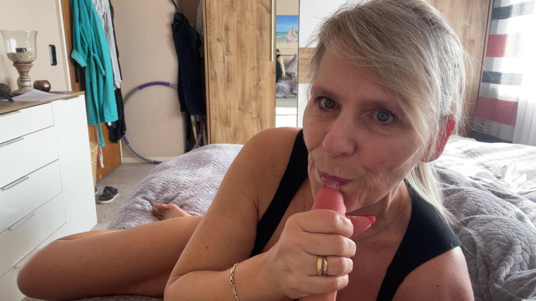 SweetSusi: È così che ti succhio il succo