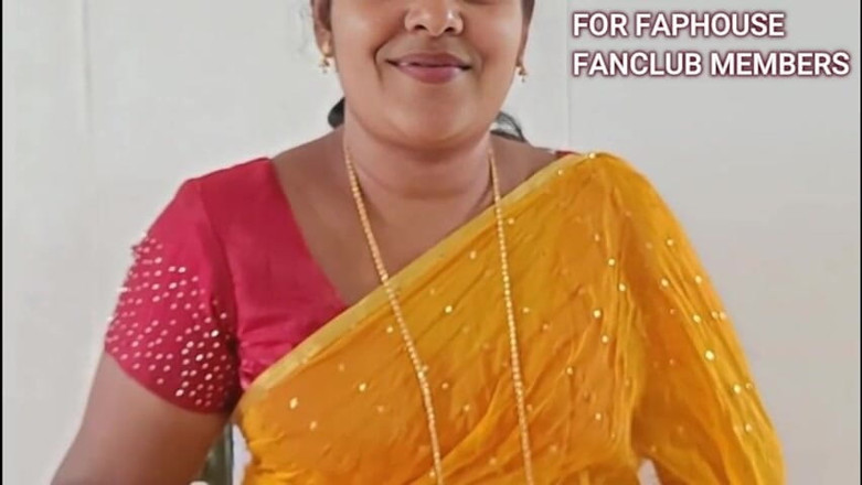 Luxmi Wife: Face Video in Saree - Boobs Press