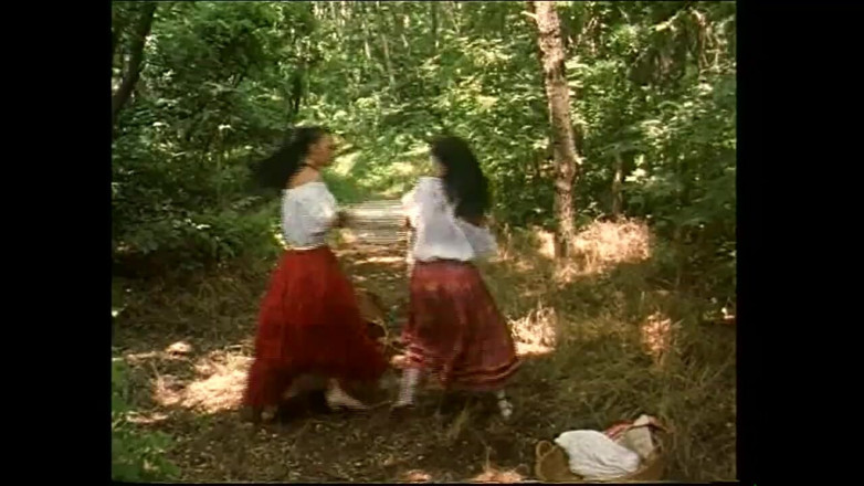 XTime Vod: Film kostum. Carmen dan white Venus