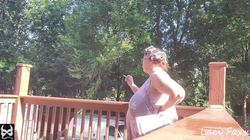 Ma's Smokin' in Curlers (Foxx Denn Studio)