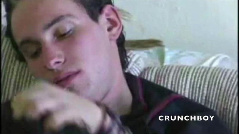 GAY VINTAGE PORN: Young straights have fun for the first time