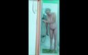 Gold Granny: Grandma in the Shower Until Soaping up