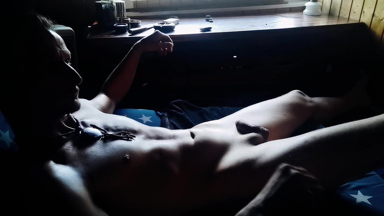 ToyBoyOne: Rukken tot de dokter komt