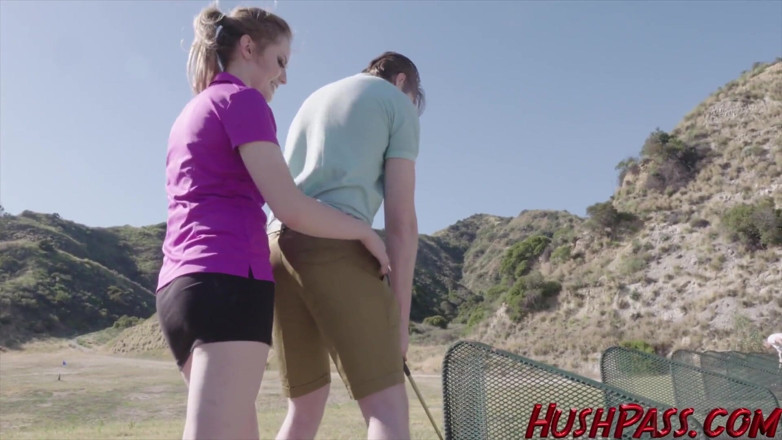 Hush Hush Entertainment: Golfpro Sable Jones houdt van lange, harde hits met grote...