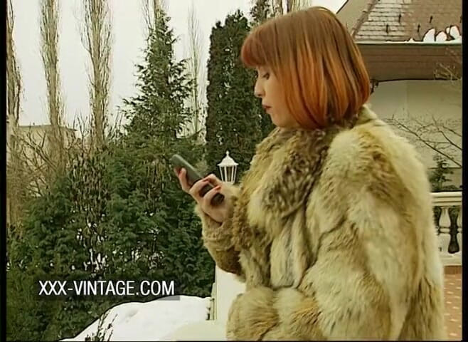 XXX-Vintage: Nafsu Nadia yang berahi dikongsi dengan ahli psikiatrinya