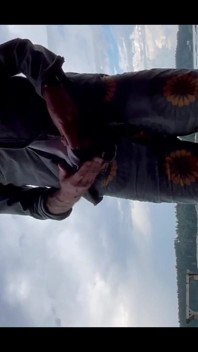 Piss on the Cam for Fans
