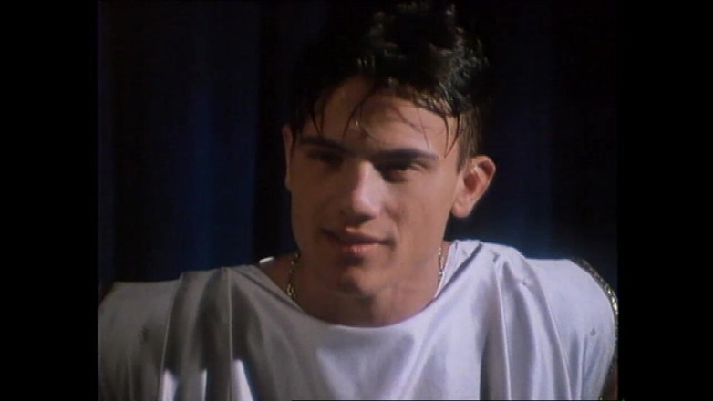 MMV films - The Original: Brunette Seduce His Guard Fucked Her Hard