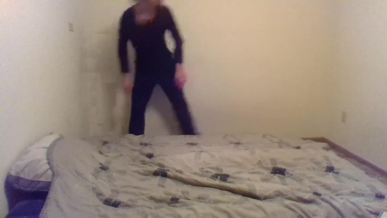 LilTaste: Ubrana transgirl nadzieję, że dobry nite &amp; making a guest bed for...