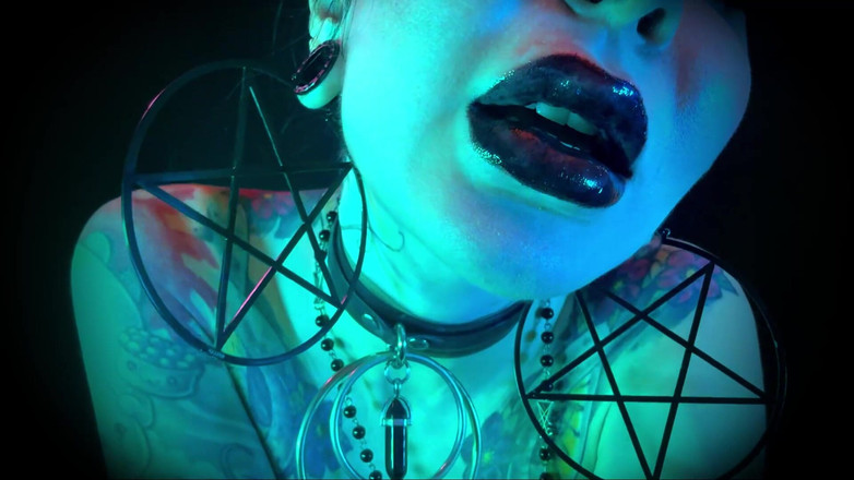 Baal Eldritch: Hallows Eve Gothic Lips - Halloween, bibir hitam, goth, sudut pandangan...