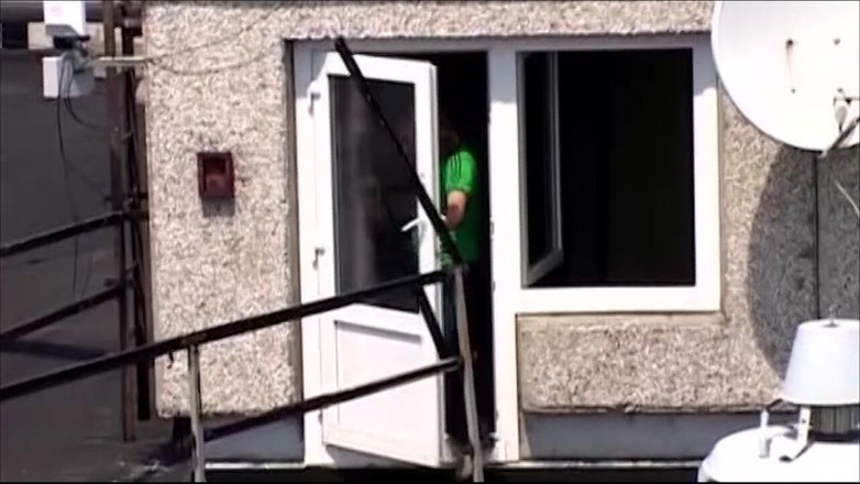 Just x gays: पड़ोसियों के साथ अजनबी