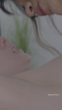 Sniffing Squirting Step Sisters