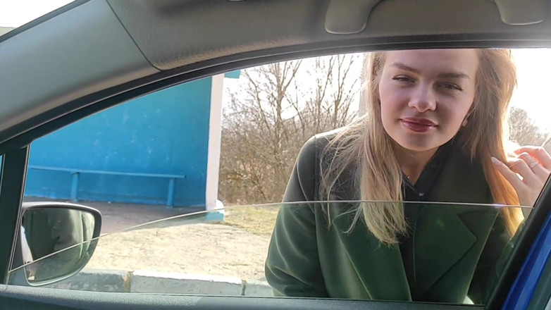 S-Wife Katy: Kouření v autě, pro výlet.část 1