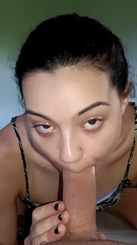 Petite Amie Avide De La Grosse Bite De Son Macho
