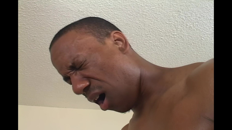 Ugly but HOT: Il Bagno D'olio Della Cicciona Nera