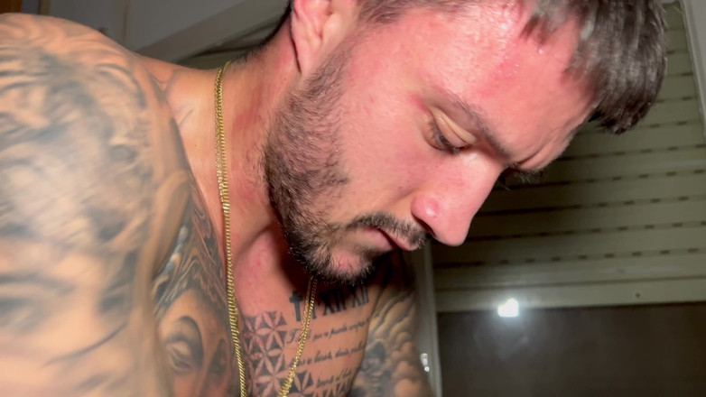 Rauls Bud: La bionda melania dark viene scopata duramente e la sua...