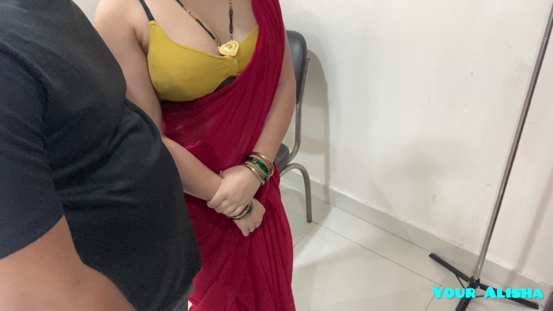 Your Alisha: Cậu bé hàng xóm của tôi đến và đụ tôi từ phía...