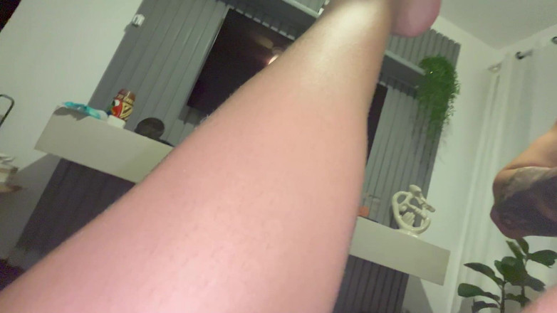 Slutty boys TS: Fucked Trans Hot Solzina trong căn hộ của tôi