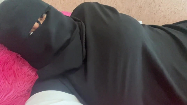 Lux Eva: Fatma güçlü bir orgazmdan külota boşalıyor