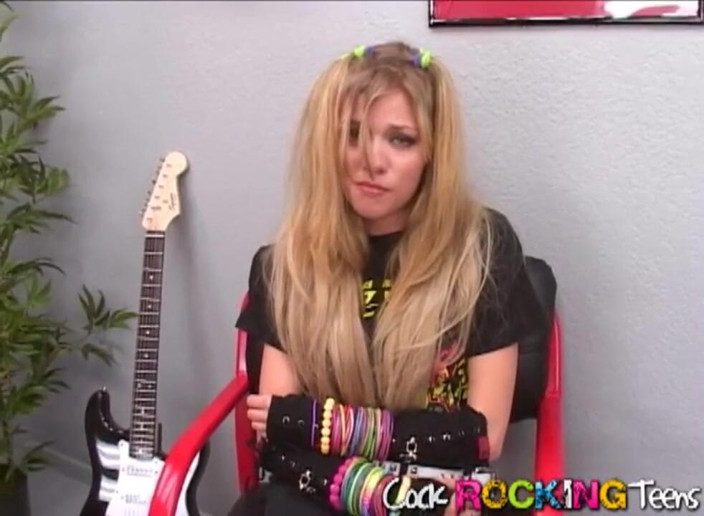 Cock Rocking Teens: Blonde ambition