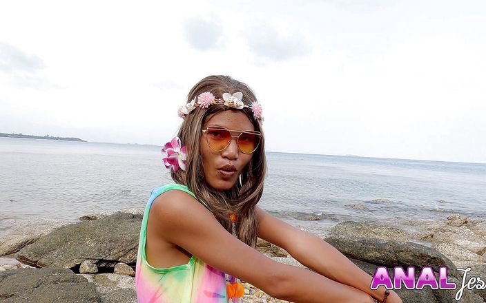 Jesse Thai anal queen: Vyzvednutí a šukání - hippie dívka anál