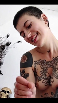 POV Handjob - Sono innamorato del suo cazzo!