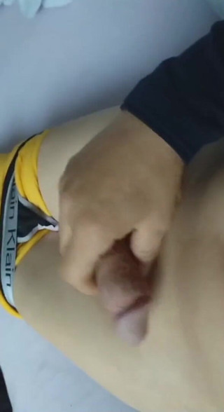 Zbyszek: 집에서 촬영한 영상 자위