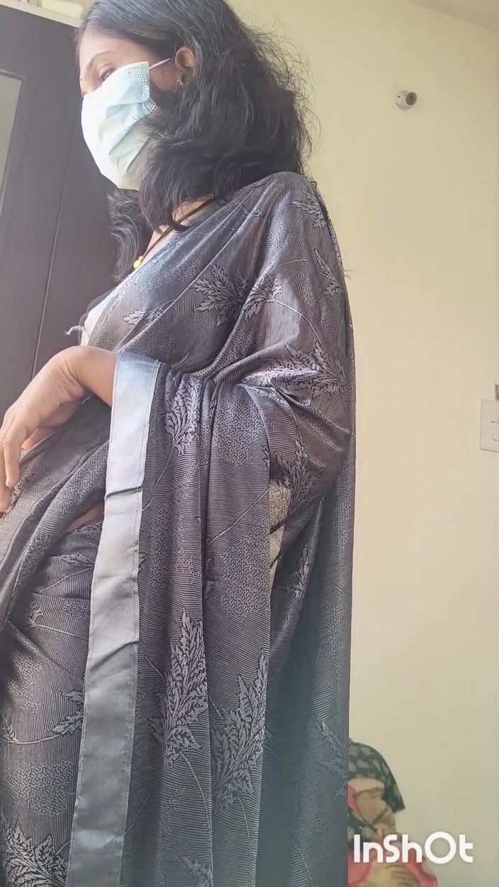 Desishycouple: Seksowny Bhabhi Shivani Seks z przyjacielem męża.