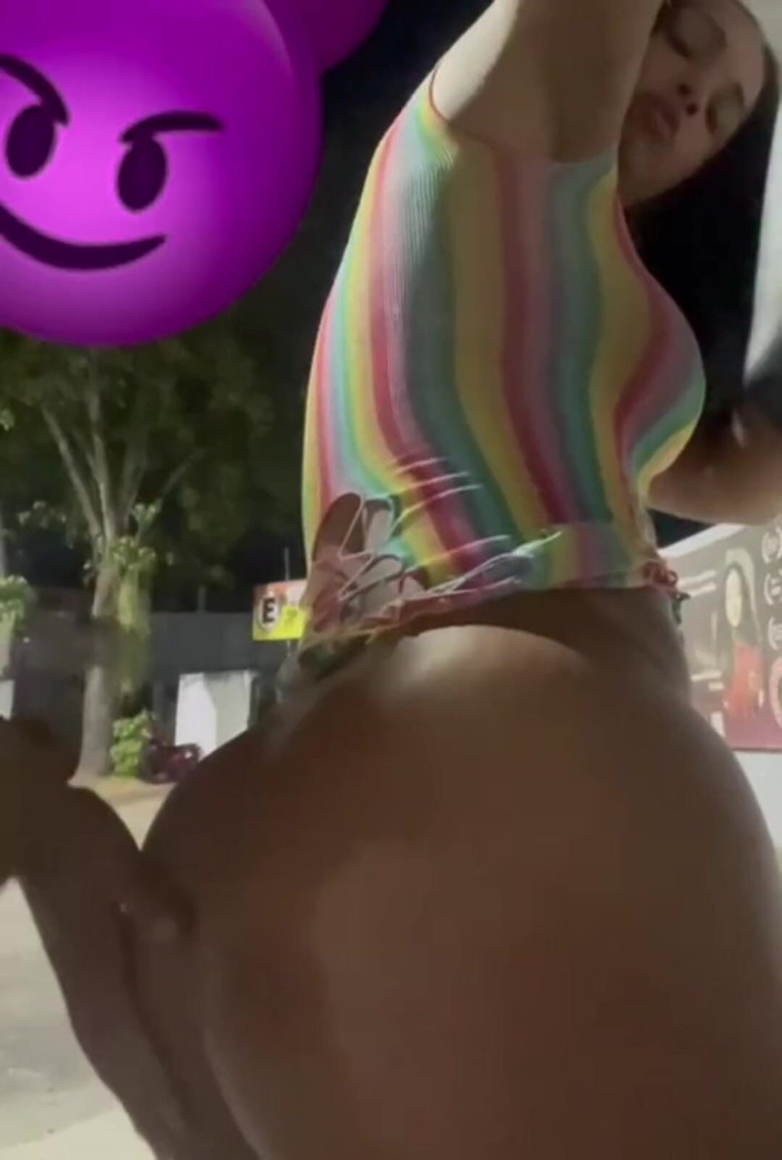 Renata Frazao: Me Pegou Na Rua